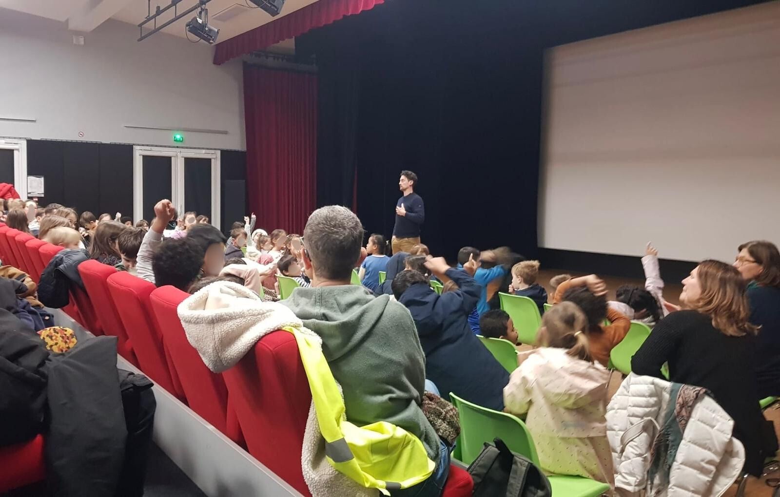 Projection du film Tressâge pour les élèves de Château-Thébaud